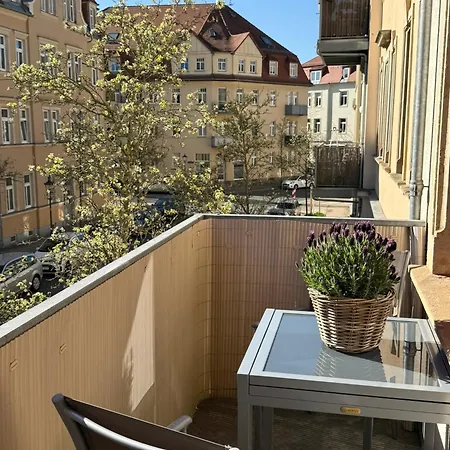 Apartment Elbdreams Cozy Design Dresden